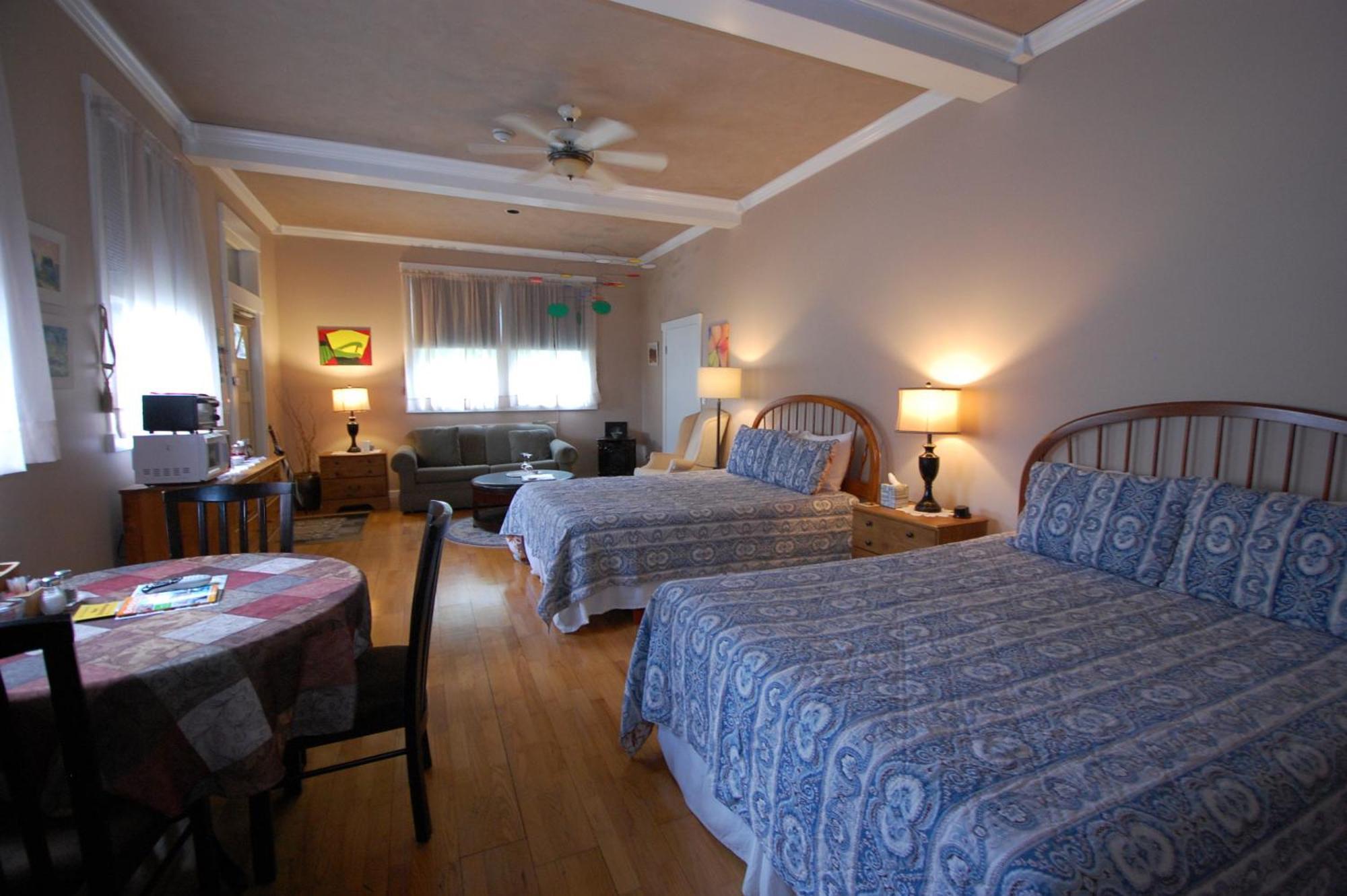 Shaker Mill Inn West Stockbridge Номер фото