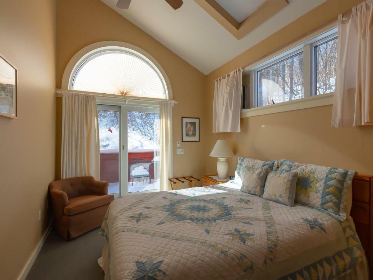 Shaker Mill Inn West Stockbridge Номер фото